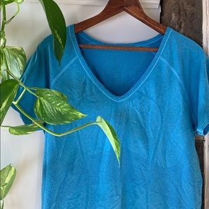 Lululemon - Blue V neck running shirt